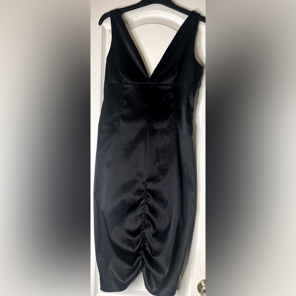 Dolce & Gabbana Satin Ruched Dress 
#treatyoself - Picture 7 of 11